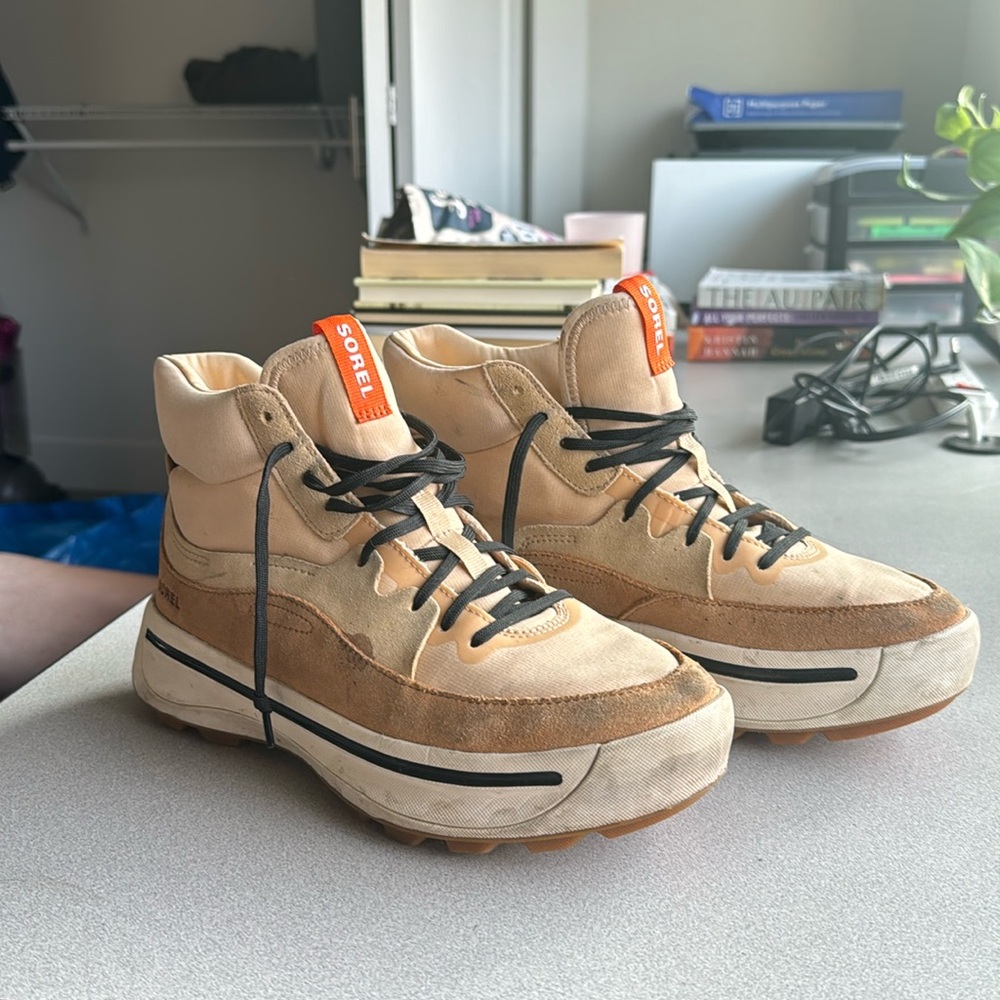 Sorel all weather shoe